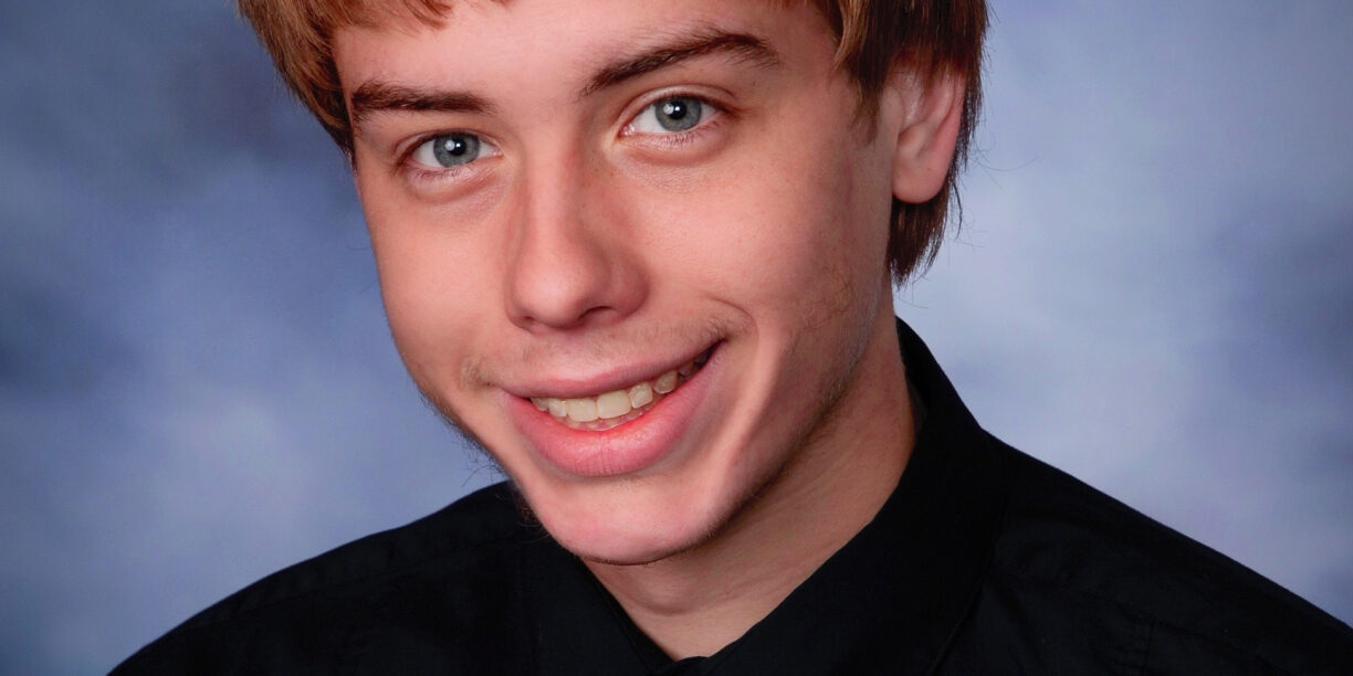 Kenny Baker – Thoughts on Losing a Child to Suicide – Attitudes in Revers (1) Kenny Baker - Thoughts on Losing a Child to Suicide - Attitudes in Revers (1)